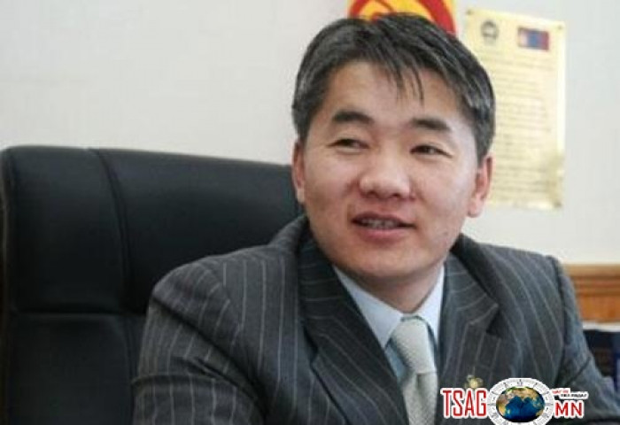 Ж.Энхбаяр: Монголын эдийн засагт хар тамхи шахаж сэргээж байна