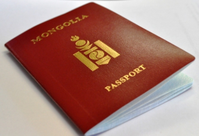 Энэ оны эхний найман сард 179,693 иргэн гадаад паспорт авчээ