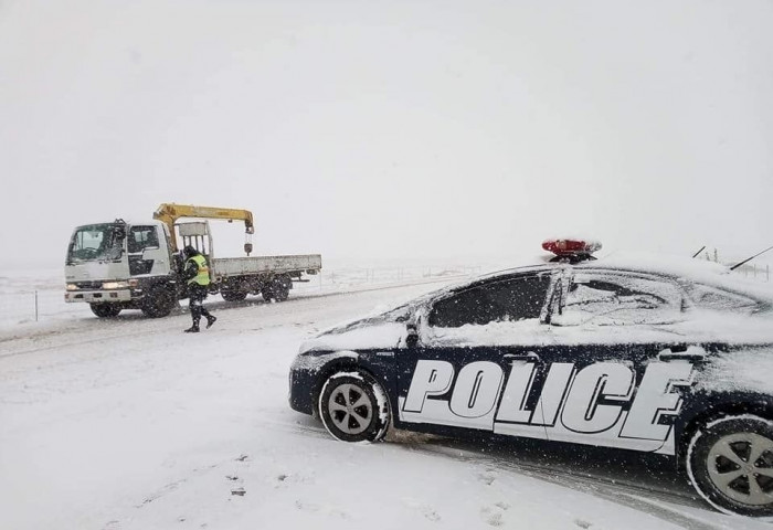 Гамшгийн сургалтанд төсвийн мөнгөөр хамрагдсан Өмнөговь аймгийн удирдлагууд гамшгаас иргэдээ хамгаалж чадсангүй