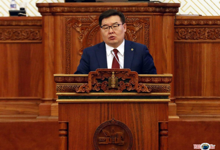 Парламент малчдын эрх зүйн орчинг анхаарч, хууль батлалаа