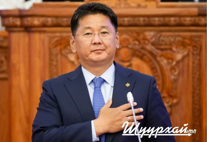 У.Хүрэлсүх: Улсынхаа нэр төрийг өндөрт өргөж явах ариун үүргээ харанхуй шөнө зүүдэндээ гэгээн өдөр цээжиндээ иргэн бүр санаж явах учиртай