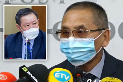 УБТЗ-ын Үйлдвэрчний хорооны дарга Б.Баяраа архи ууж ажилчдаа дарамталж буй бичлэг ил боллоо