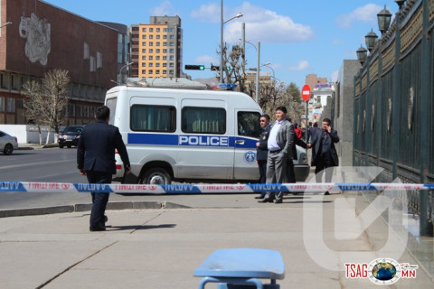 Төрийн ордонд гарсан гал түймрийн зурагнууд (фото)