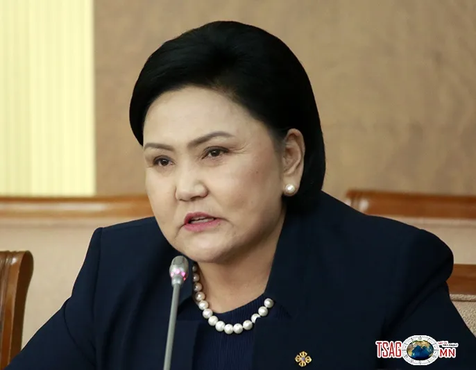Д.Оюунхорол: Өнөөдөр гартаа зарчим барьдаг лидерүүд, өндөр төвшний эрэмбэтэй төрийн зүтгэлтнүүд хомсдож байна