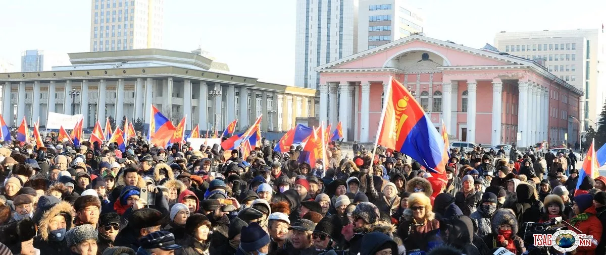 Монголчууд жагсах эрхээ эдэлж сурч байна…