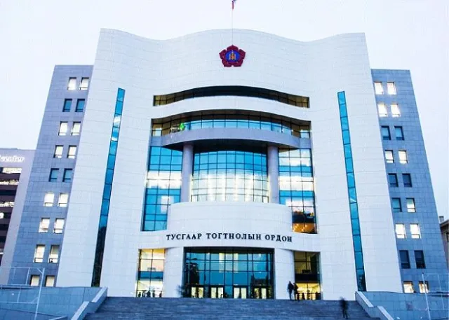 Албан үүргээ гүйцэтгэж явсан олон нийтийн цагдаад “Цагдаагийн дэд ахлагч“ цол олгожээ