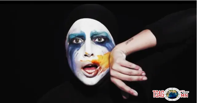 Lady Gaga - Applause