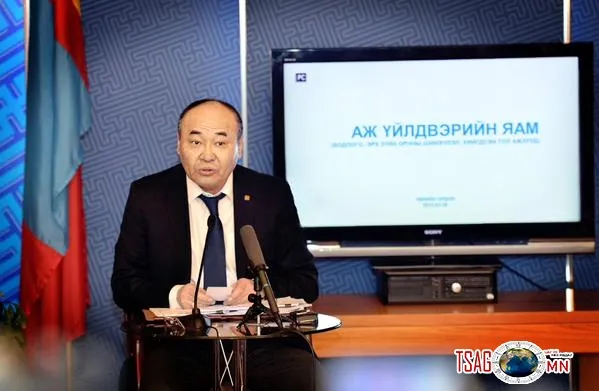 Д.Эрдэнэбат: Бид цүнхэн доторхи төсөл нэртэй цаасыг санхүүжүүлэхгүй