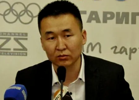 Ц.Баасандорж: Л.Гансүх Өршөөлийн хуульд хамрагдахгүй, цагаадна