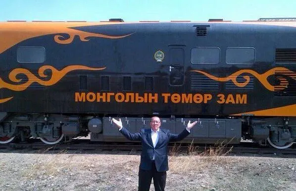 Б.Батзаяаг баривчлах хэний захиалга вэ?