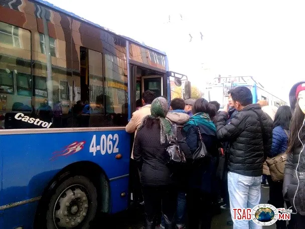 Автобусны мөнгөний хайрцагт дутуу мөнгө хийх нь энгийн үзэгдэл болсон гэв