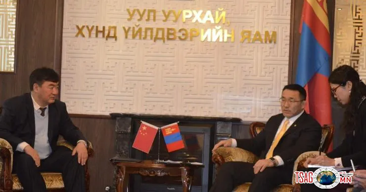 Д.Сумъяабазар БНХАУ-аас Монгол Улсад суугаа Элчин сайдтай уулзлаа