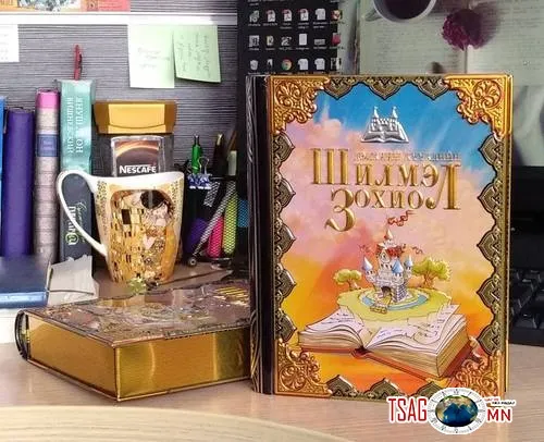Онцгой бэлэг: Гоёмсог хайрцаг